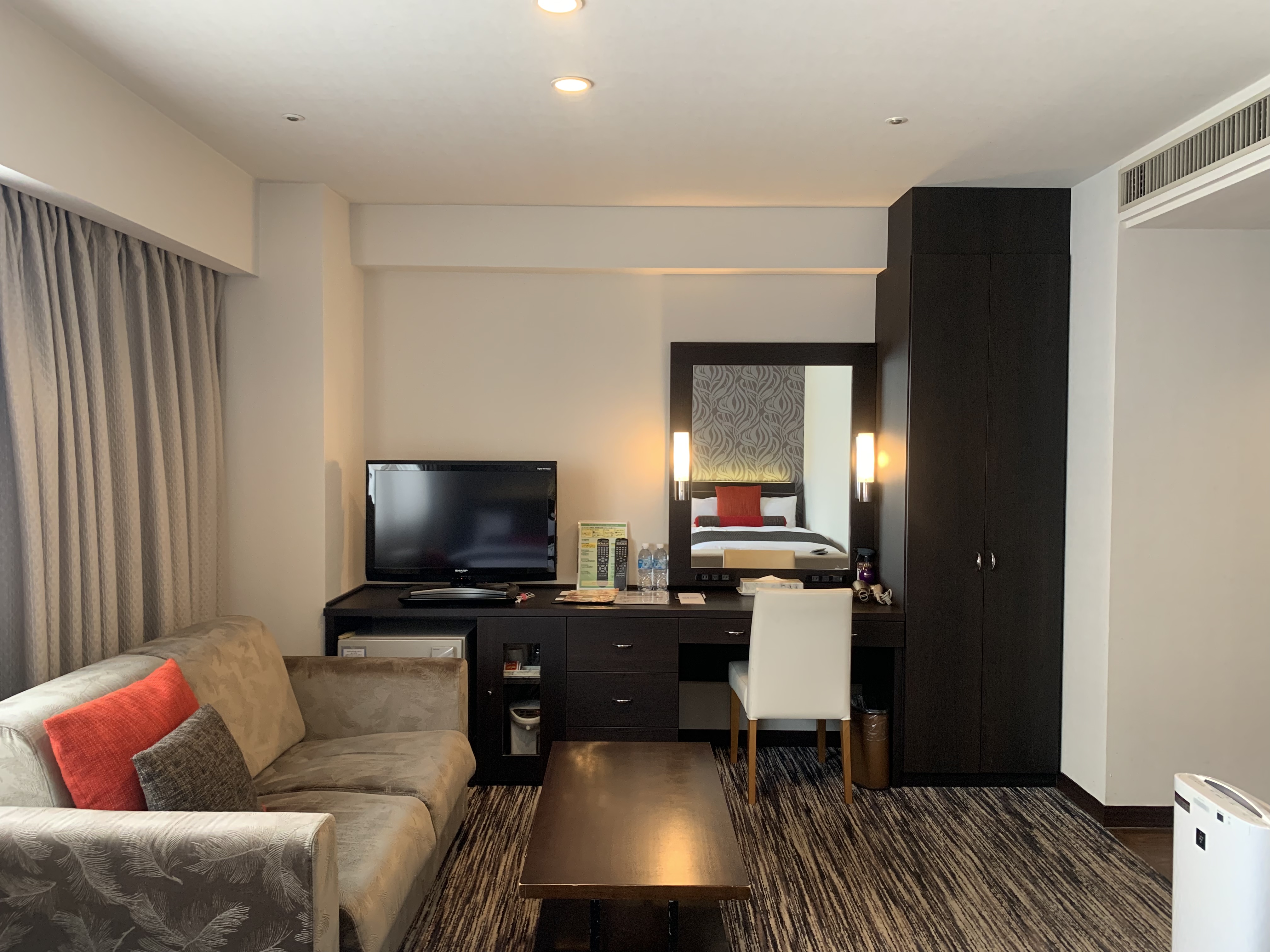 ラグジュアリールーム全体