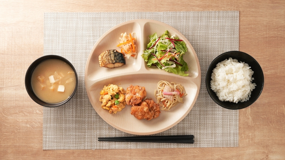 【日曜日限定】11時チェックアウトプラン（朝食ビュッフェ付き＆ウェルカムバー）