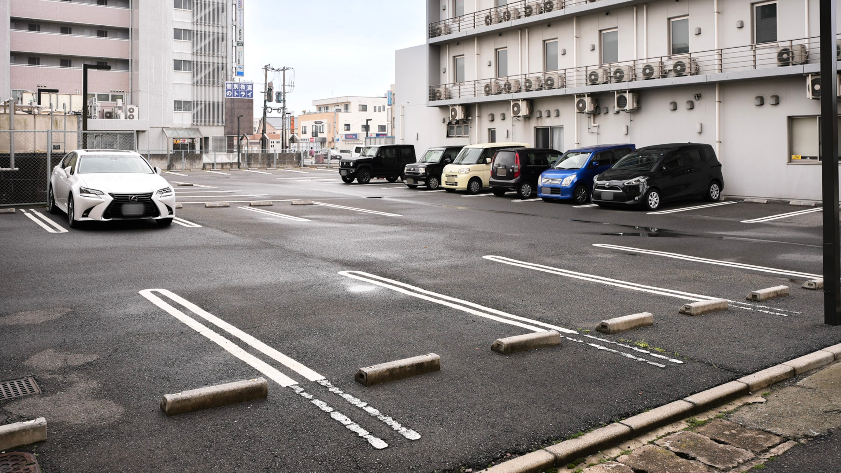 満車時は近隣コインパーキングをご紹介