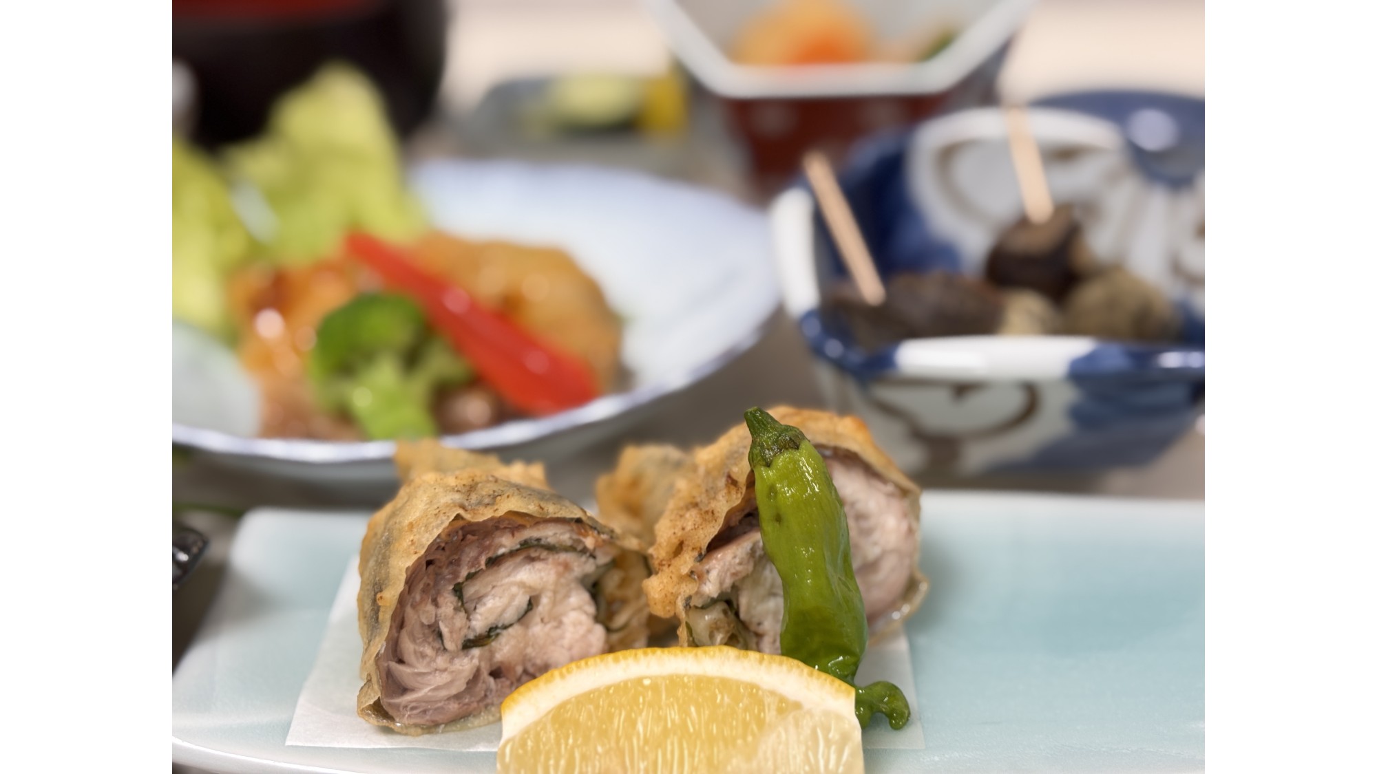 【夕食（人気居酒屋の手作りお膳）】全て手作りの為、リピーターから好評の居酒屋さんです