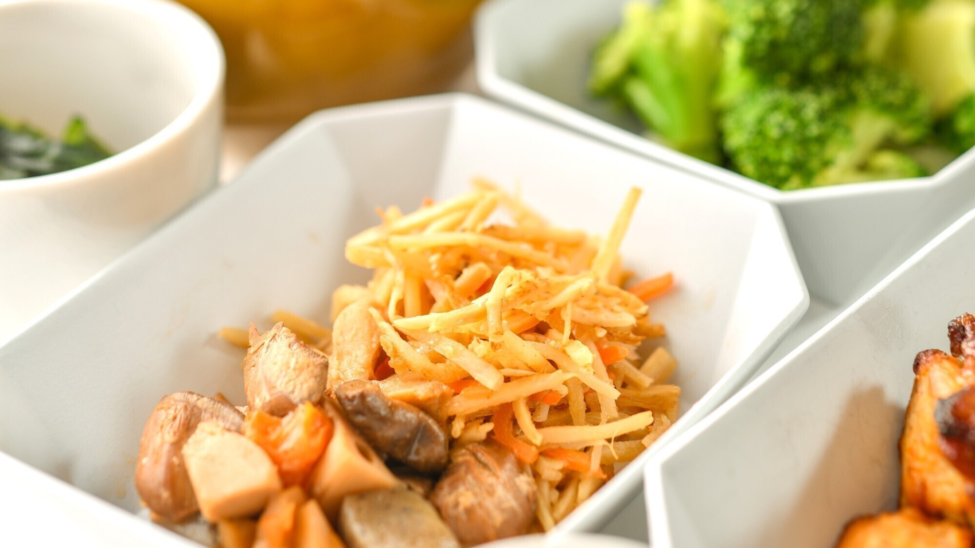 和惣菜もございます♪