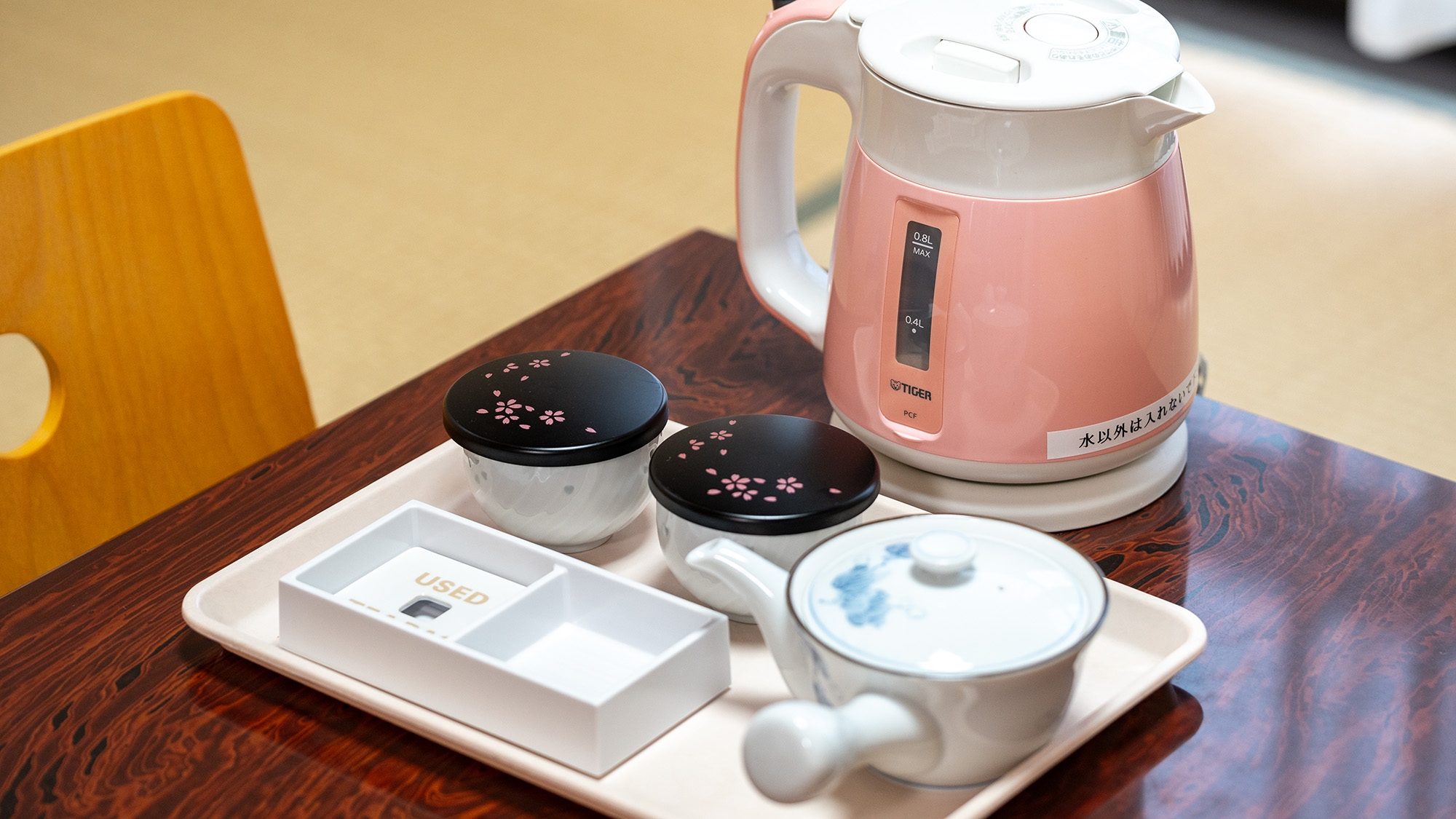 ・【客室設備】旅先でもホッと一息。ケトルで淹れたお茶で、心も体も温まります