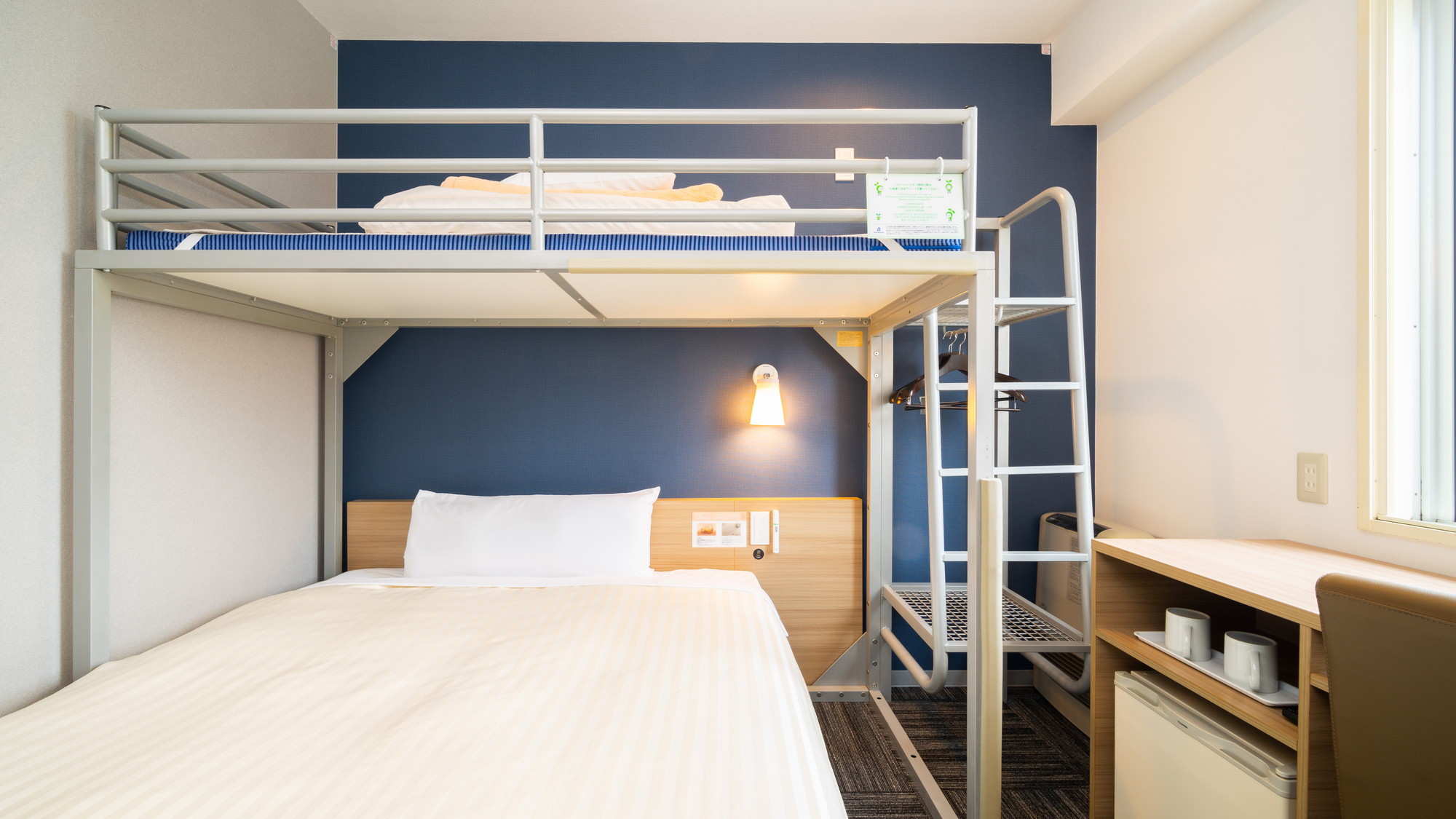 ホテルでは珍しい二段ベッドで良い思い出を