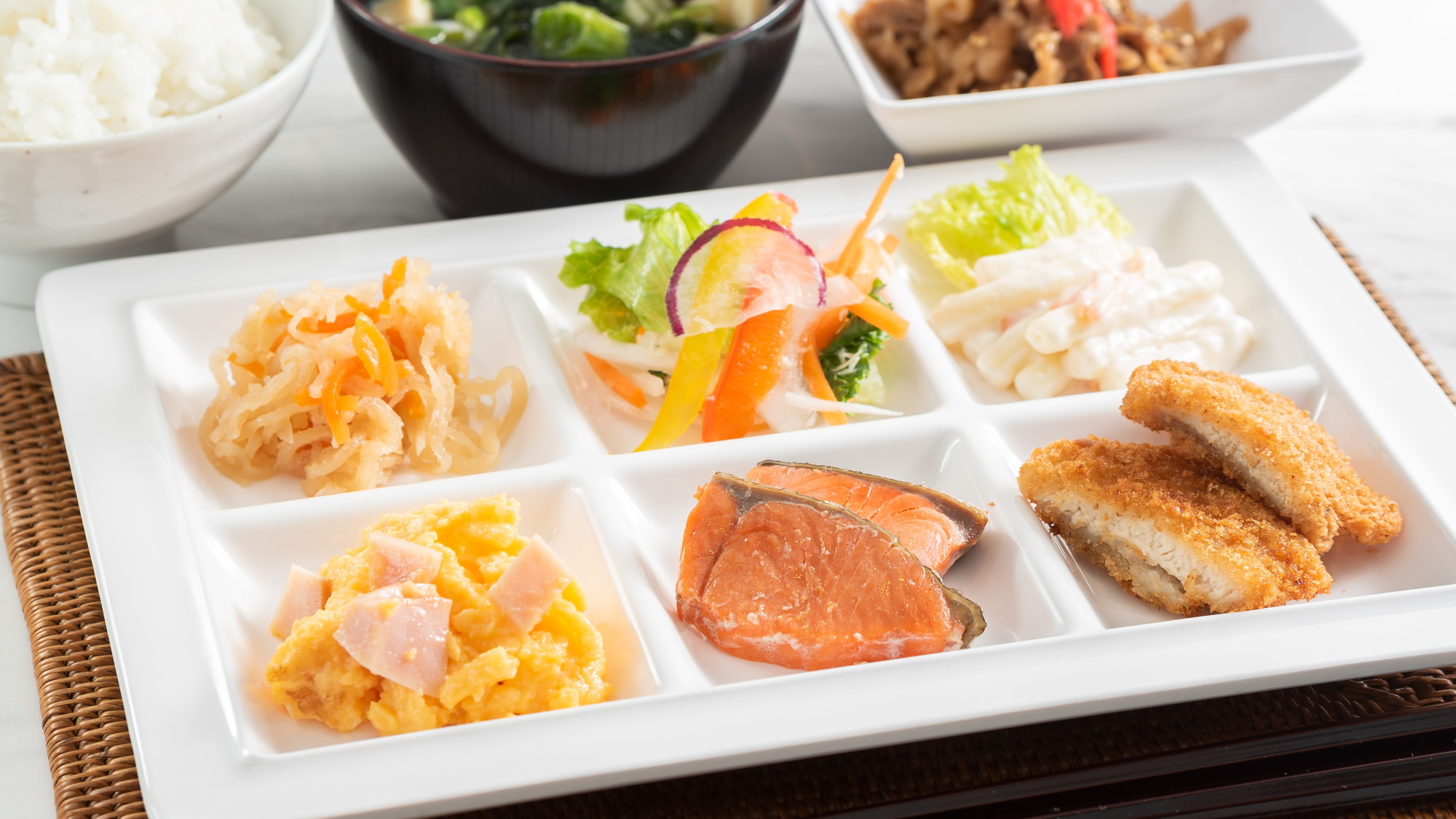 日替わりメニューでご連泊でも大満足♪