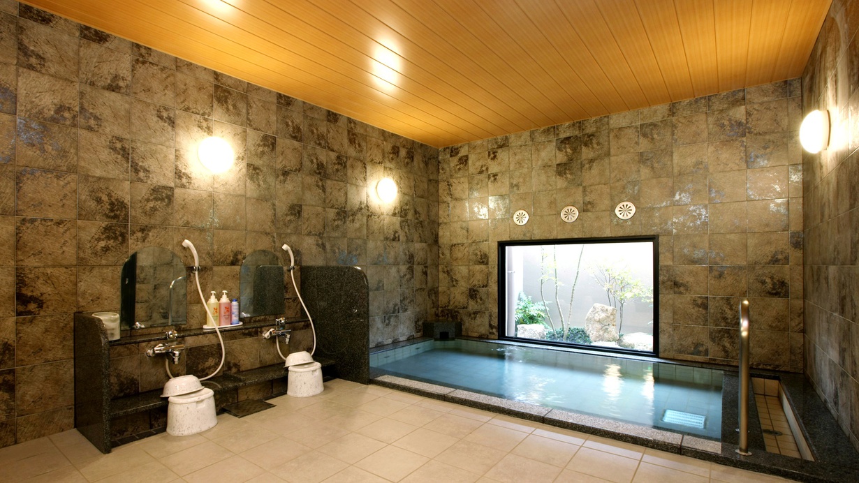 栄養たっぷりバイキング朝食付★大浴場でリフレッシュ★Wi-Fi完備・駐車場予約制！