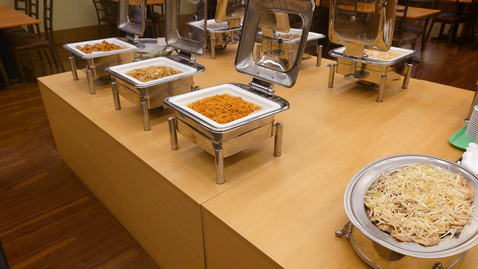 シニアに大人気の偕楽園!水戸に行くなら梅まつりは外せない ！1泊2食バイキングプラン