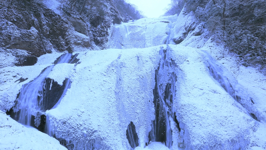 〇袋田の滝　氷瀑