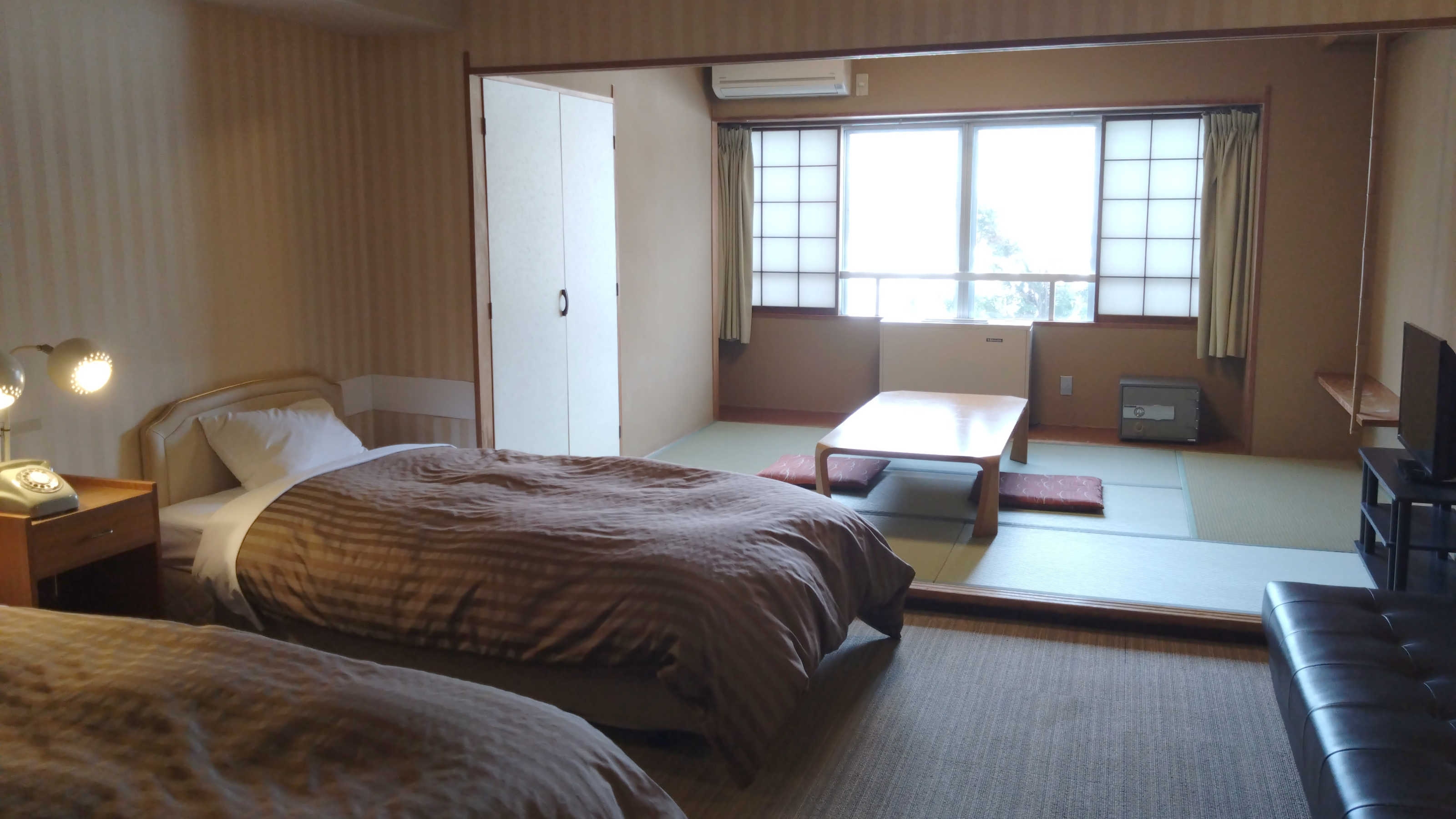 【12月〜1月の料理フェア！！】信州福味鶏と信州きのこの鍋フェア