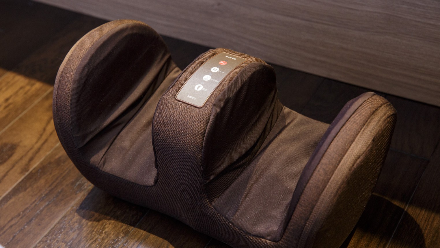 フットマッサージャー（リラックスツインルーム常設）