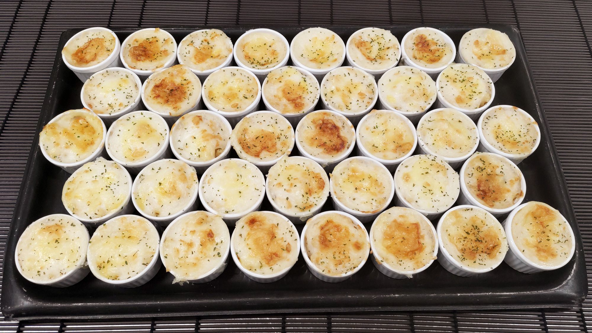 【12～2月夕食バイキング】マカロニグラタン