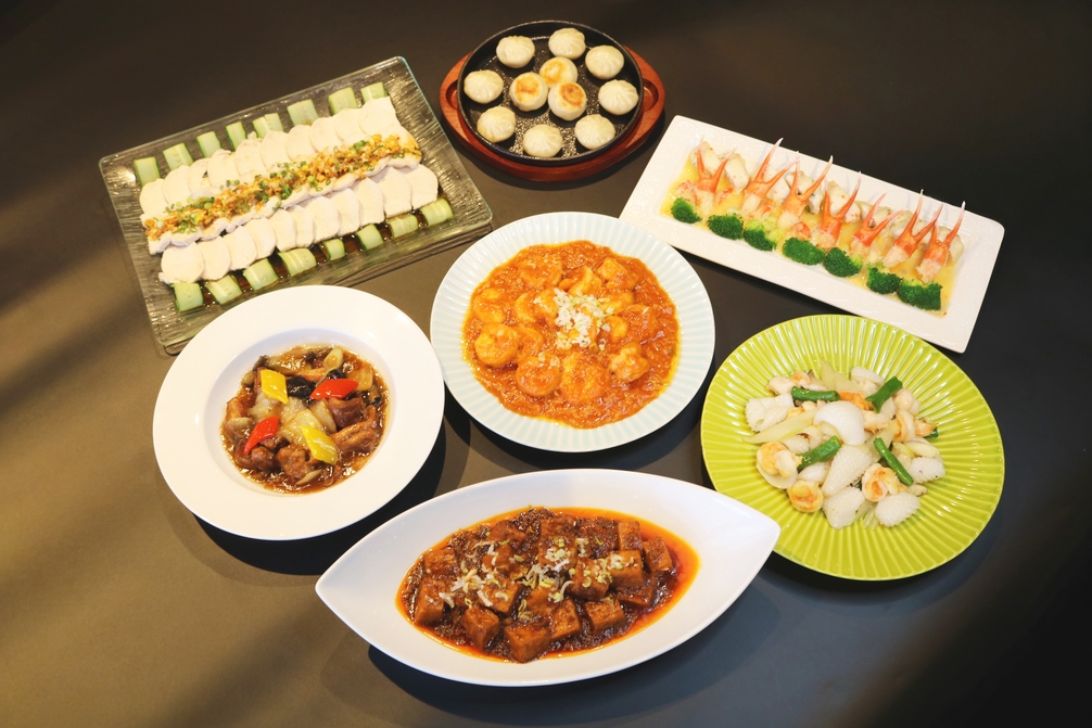 【春SALE】タラバ＆本ズワイ蟹・国産牛が食べ放題！鮮魚・季節の料理も◎飲み放題付ビュッフェ90分♪