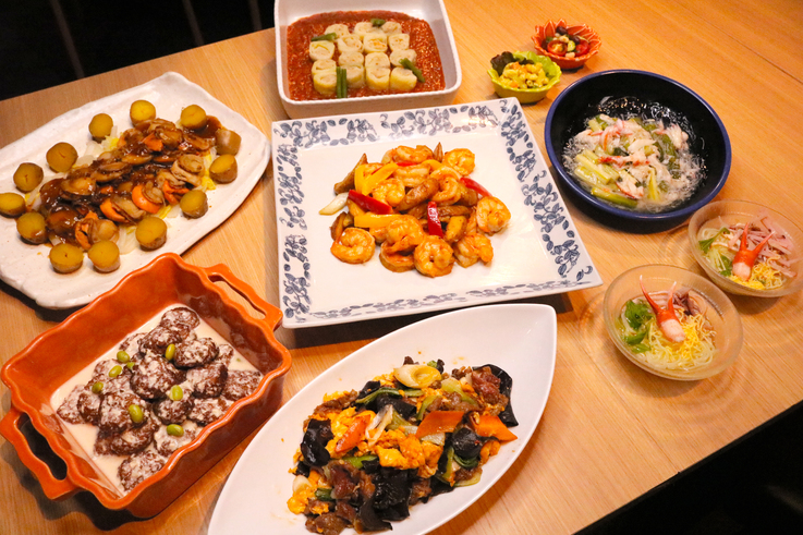 【楽天トラベルアワード2024☆受賞記念】タラバ蟹＆国産和牛が食べ放題◎飲み放題付90分＜数量限定＞