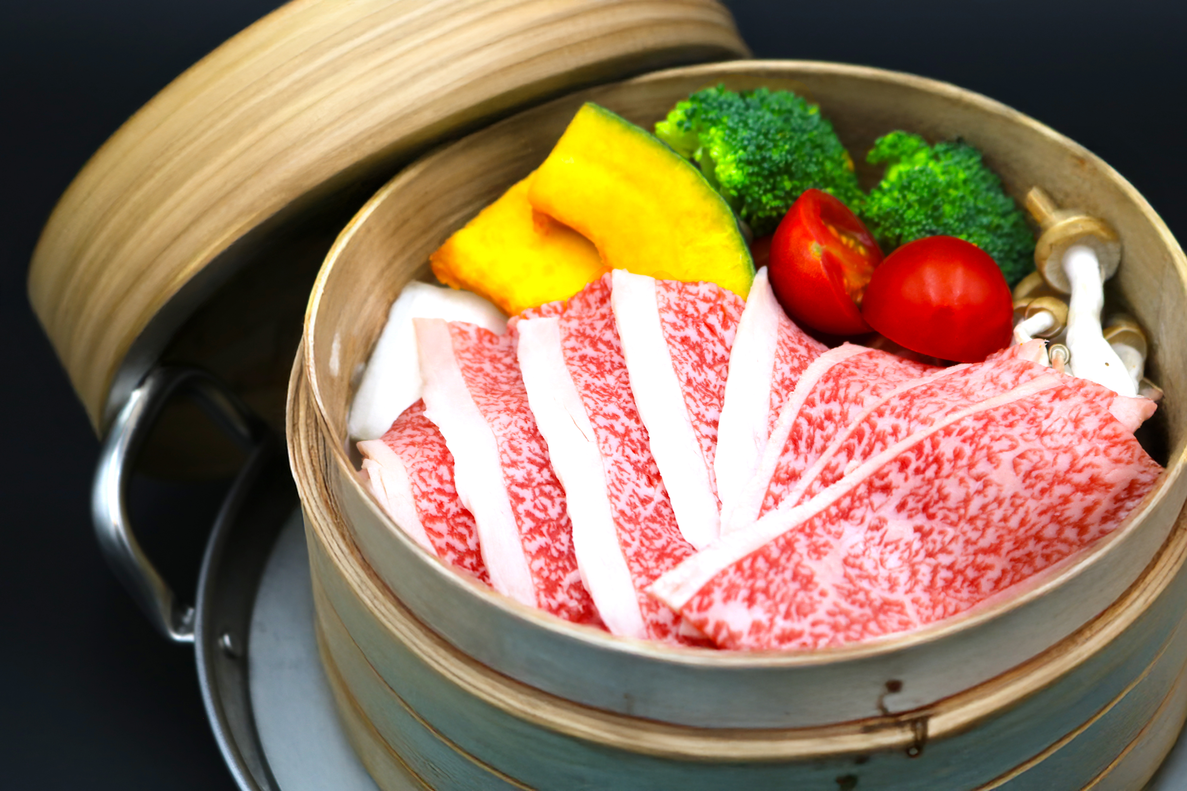 【長崎ランタンフェア限定｜夕食 会席】国産牛と彩り野菜の蒸ししゃぶ(2人前)