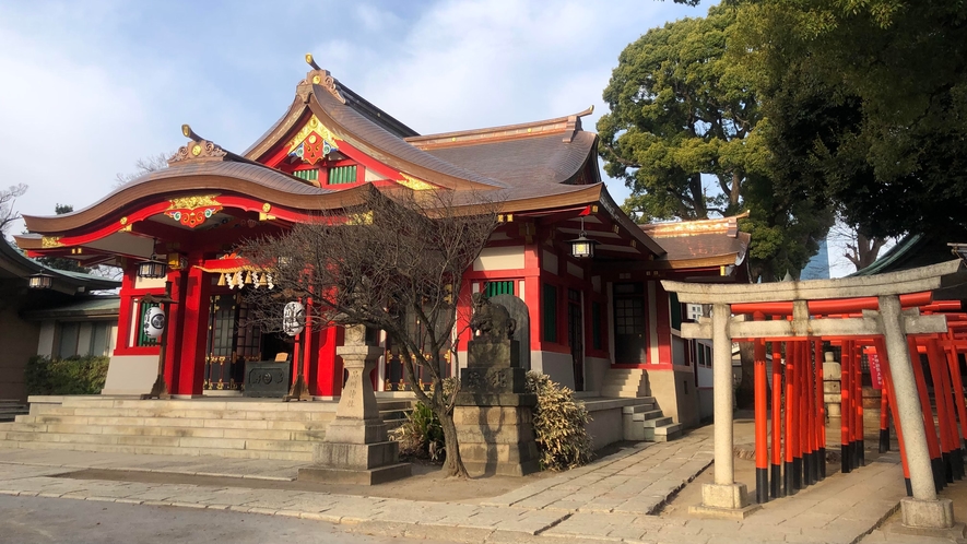 品川神社　徒歩1分