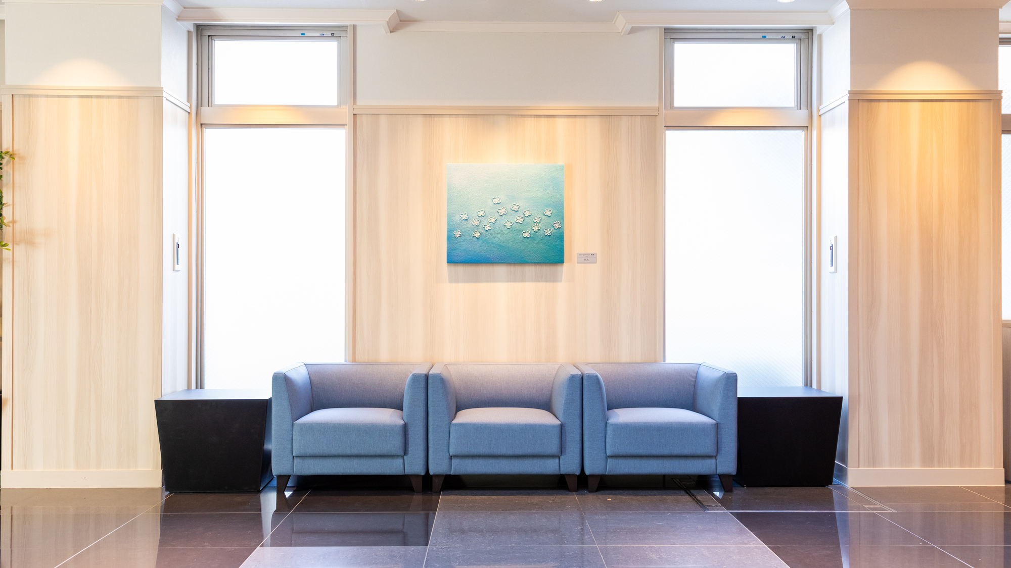 広々としたロビー