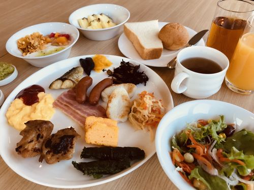 朝食バイキング
