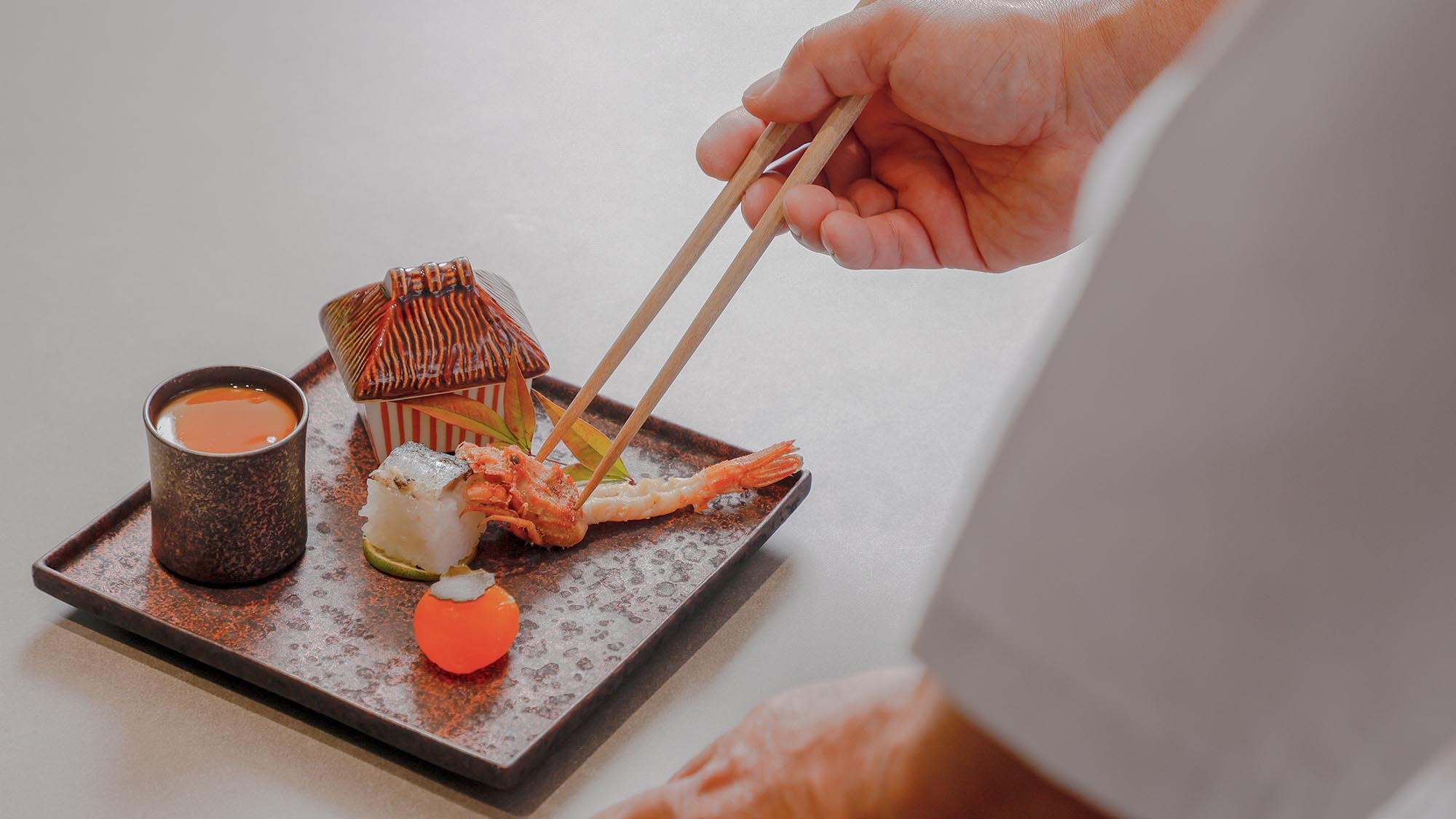 【さき楽60】早期予約で7％OFF＋レイトアウト11時●Yuga 厳選一品付［60HM］