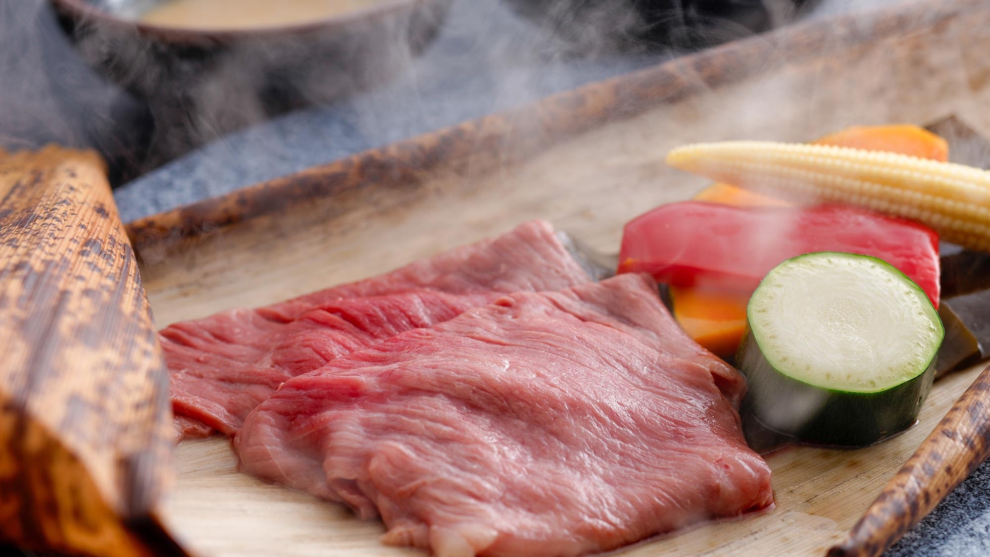 【6月限定】・新ブランド・京丹後イカ 漁火−ISARIBI−＆岩牡蠣を味わう●初夏の夕べ［HYi］
