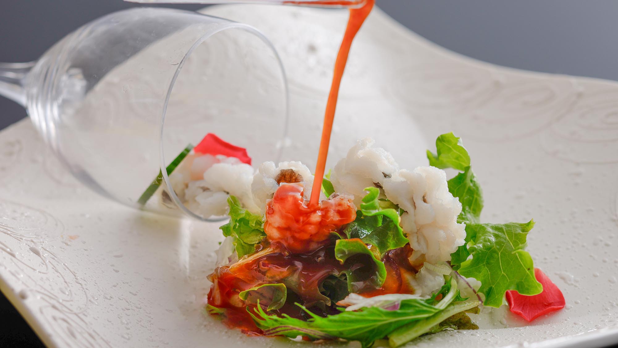 【四季-夏-】展望ラウンジから望む海と夕日。旬食材を味わう豊かな創作料理●月下香［1HX］