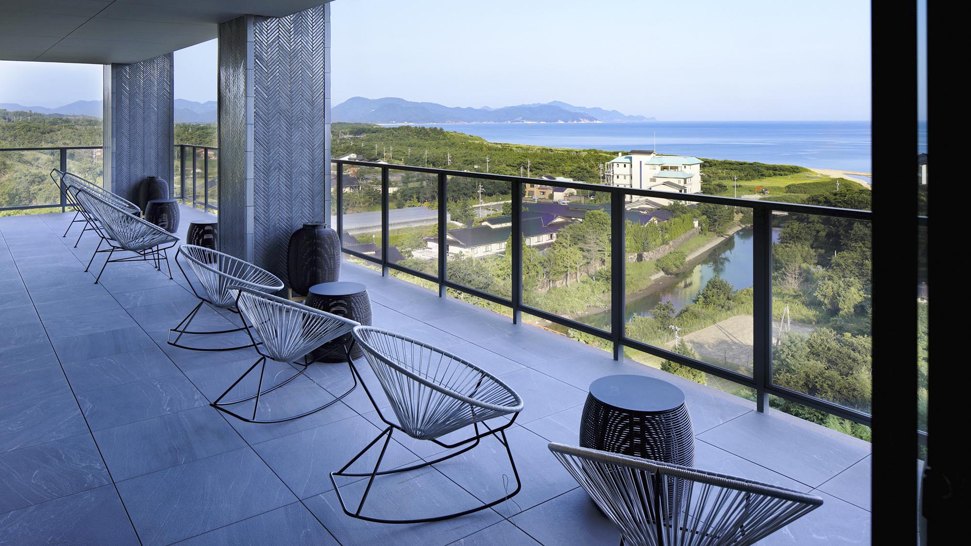 【ラウンジテラス碧－AO－】