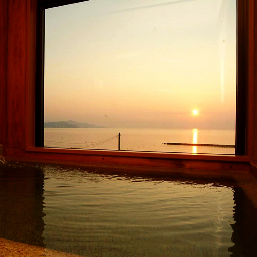[Room with observation hot spring stone bath/example]