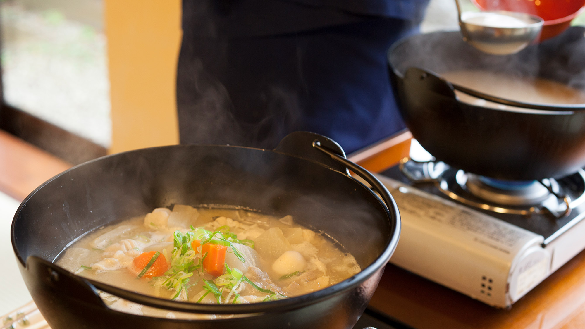 朝食／一例　選べる2種のお味噌汁