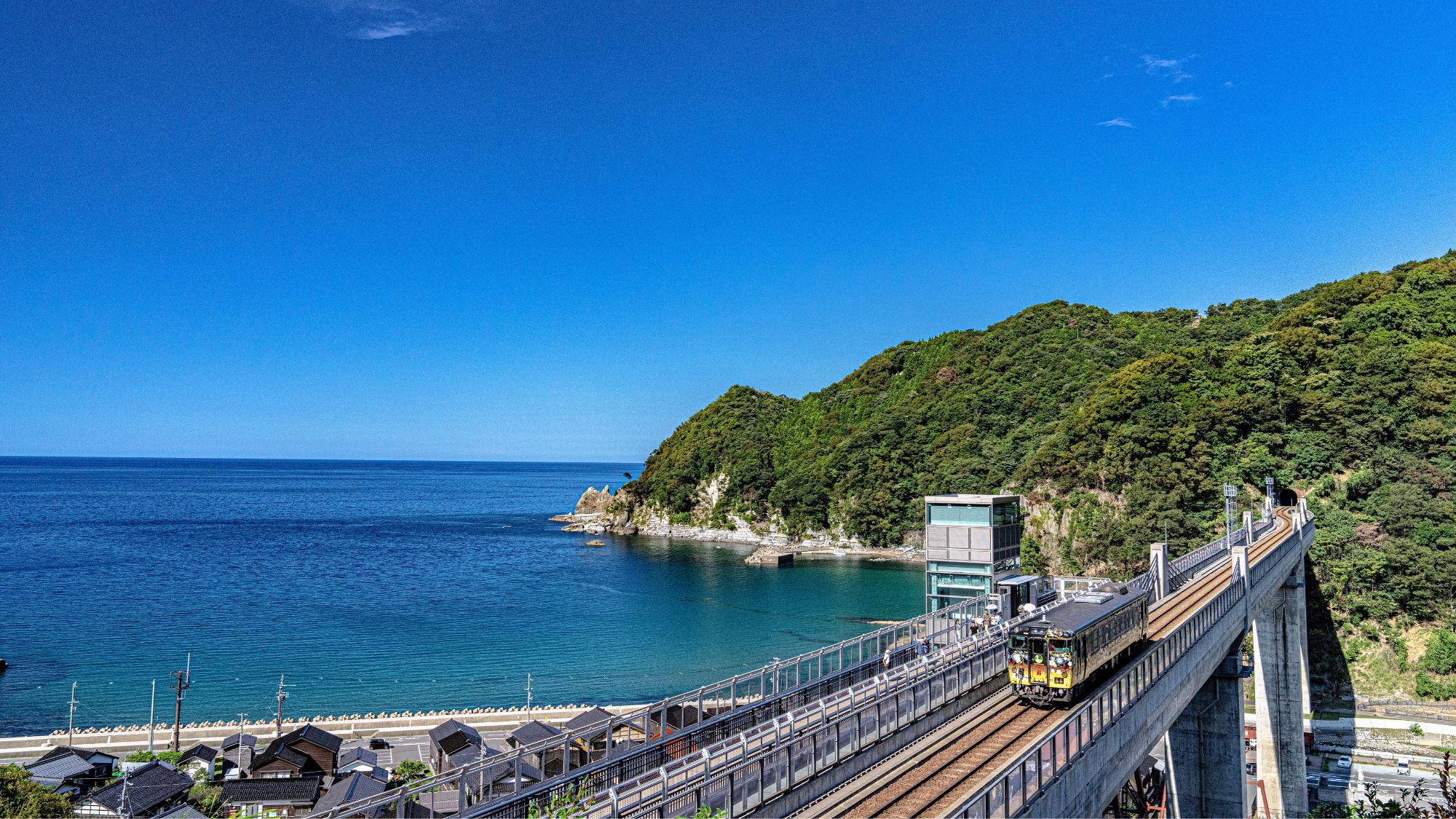 【余部鉄橋空の駅】