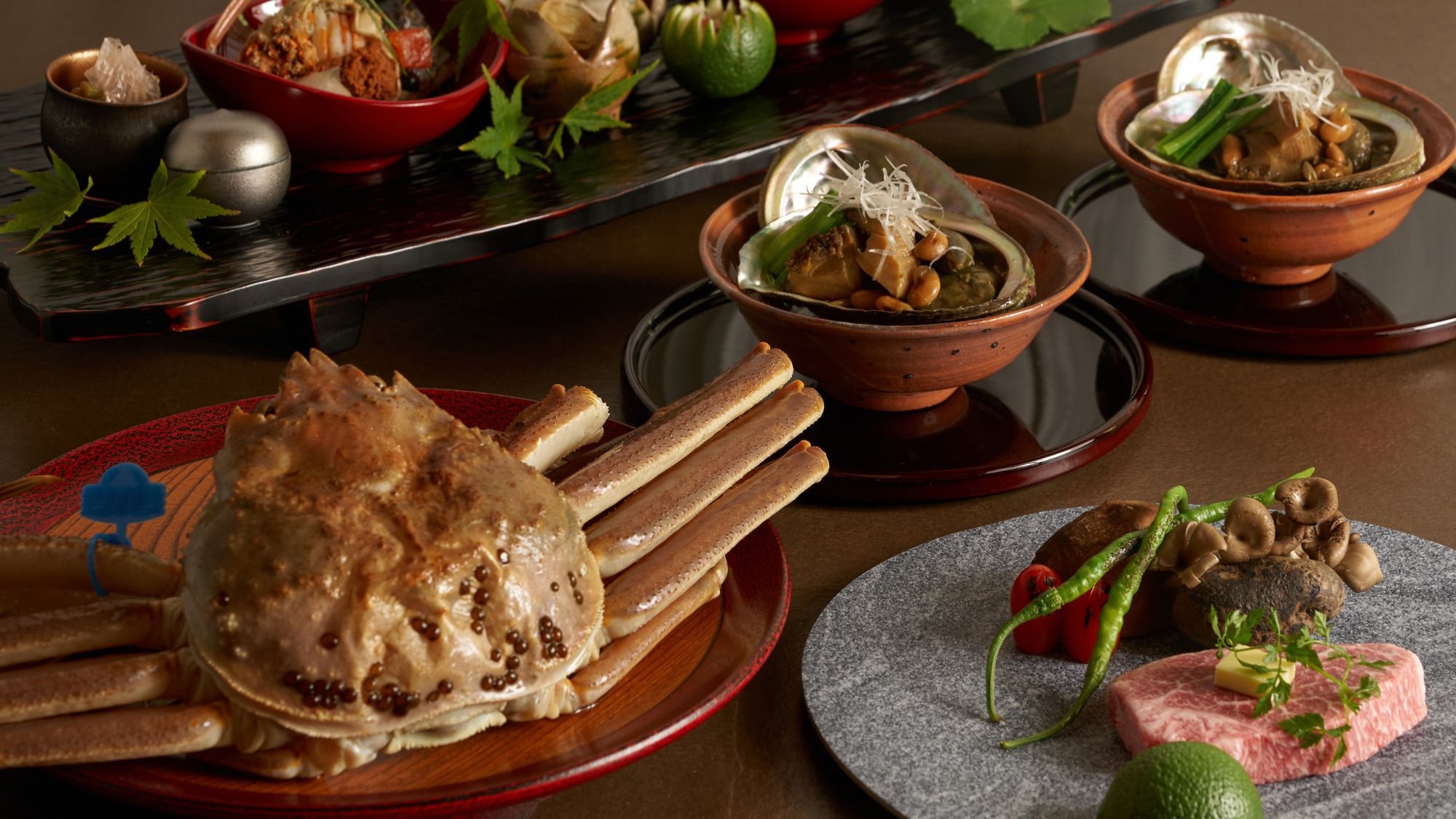 【冬】日本海の冬の旬、活松葉蟹と銘牛、そしてこだわりの一皿を愉しむ蟹会席【AG】