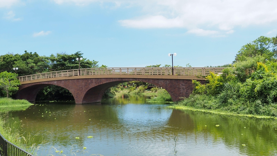 【沖縄県総合運動公園】当館から車で約15分