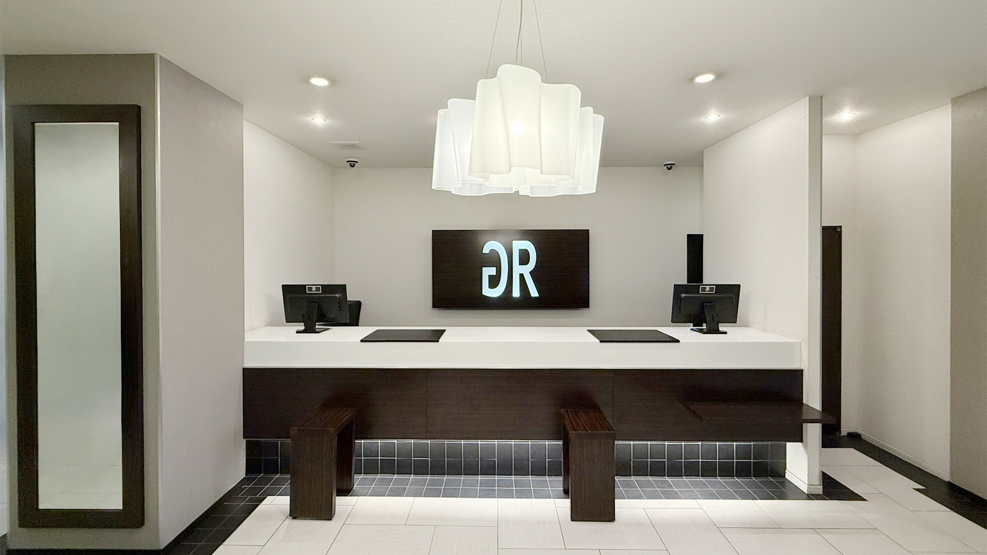 フロントカウンター