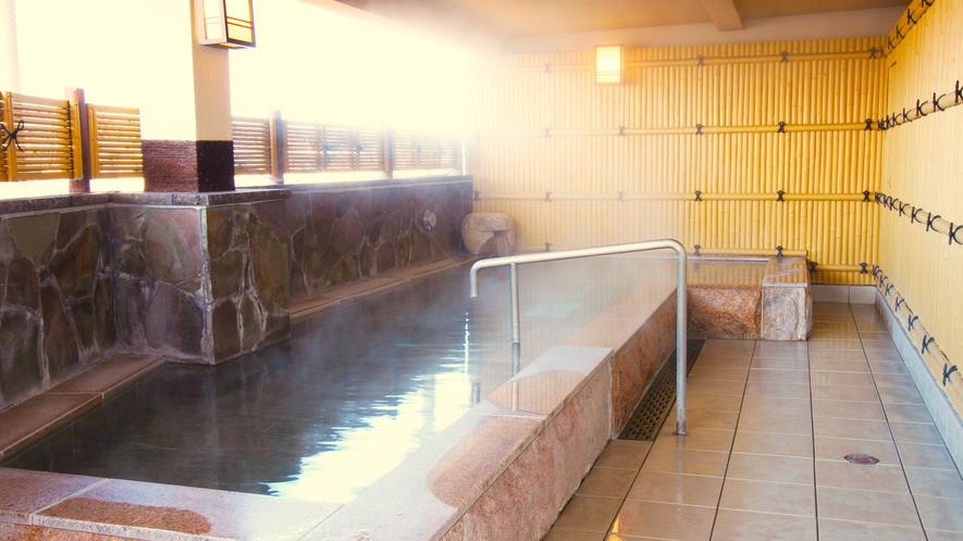 【露天風呂】当館の天然温泉はpH値10の全国でも珍しい温泉です。