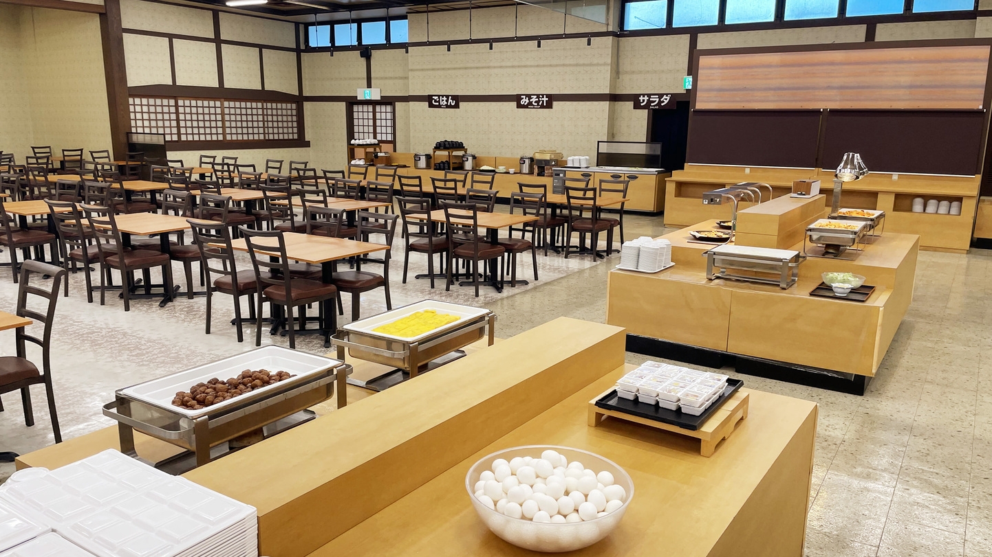 【花の館限定】平日宿泊でアーリーチェックイン特典付き一泊二食バイキングプラン