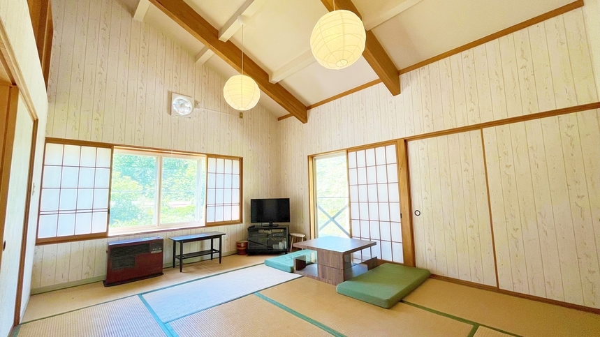 【一棟貸／素泊まり】キッチン・バス・トイレ完備で周囲を気にせず湖畔ステイ！6名までご利用OK