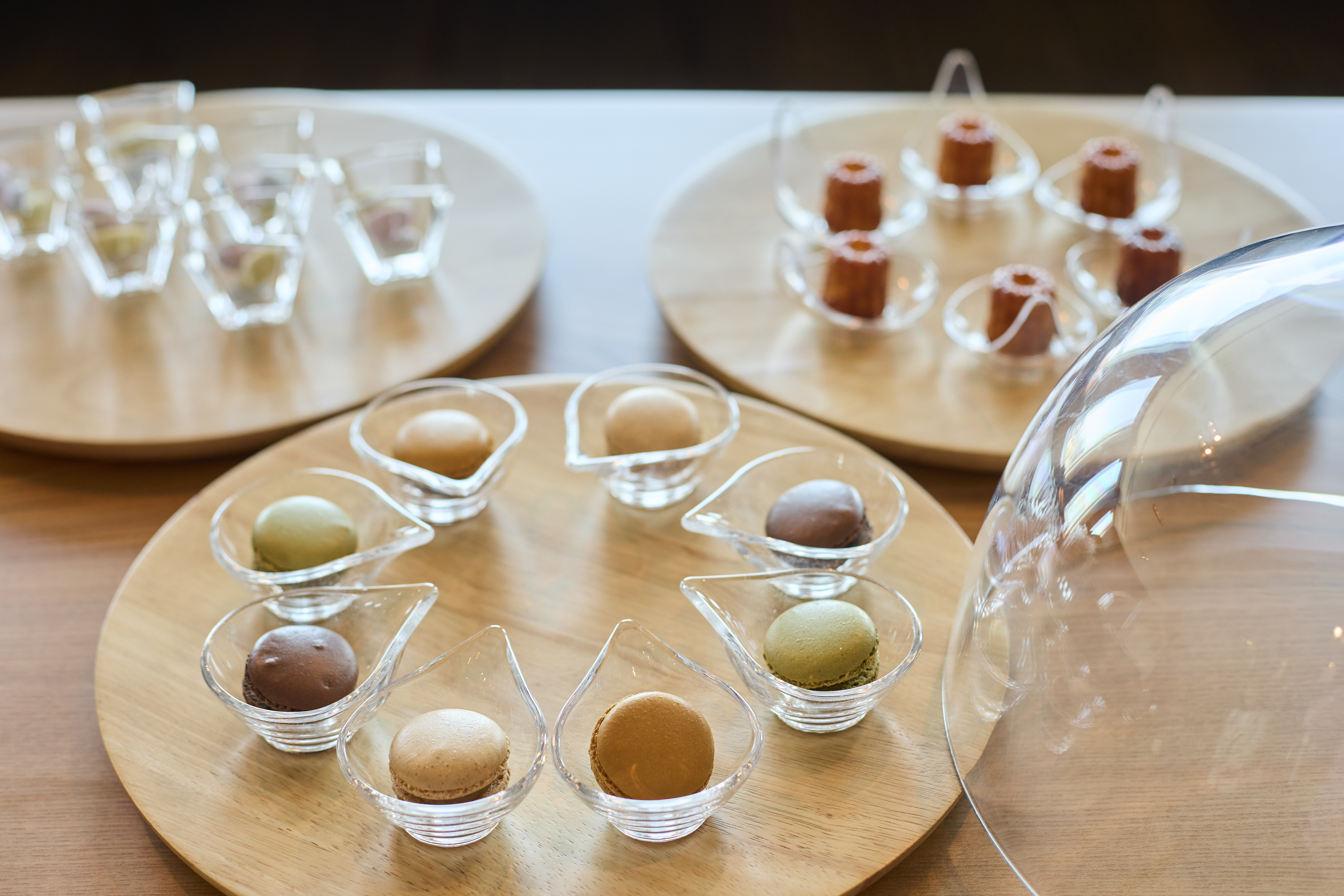 【クラブラウンジ】厳選された焼き菓子をお楽しみください