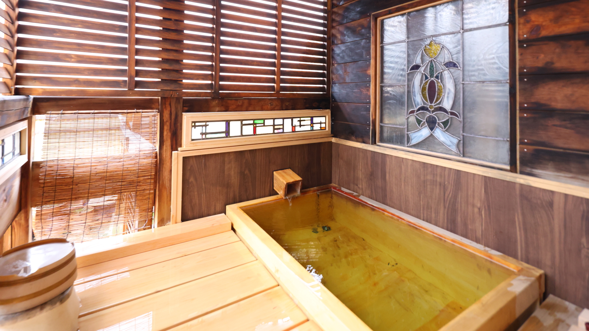 【8畳】露天風呂付客室の露天風呂
