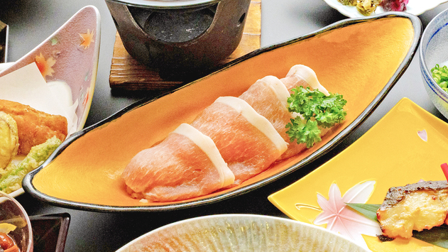26_春夏_花衣会席_豚しゃぶ鍋（画像は一例です）
