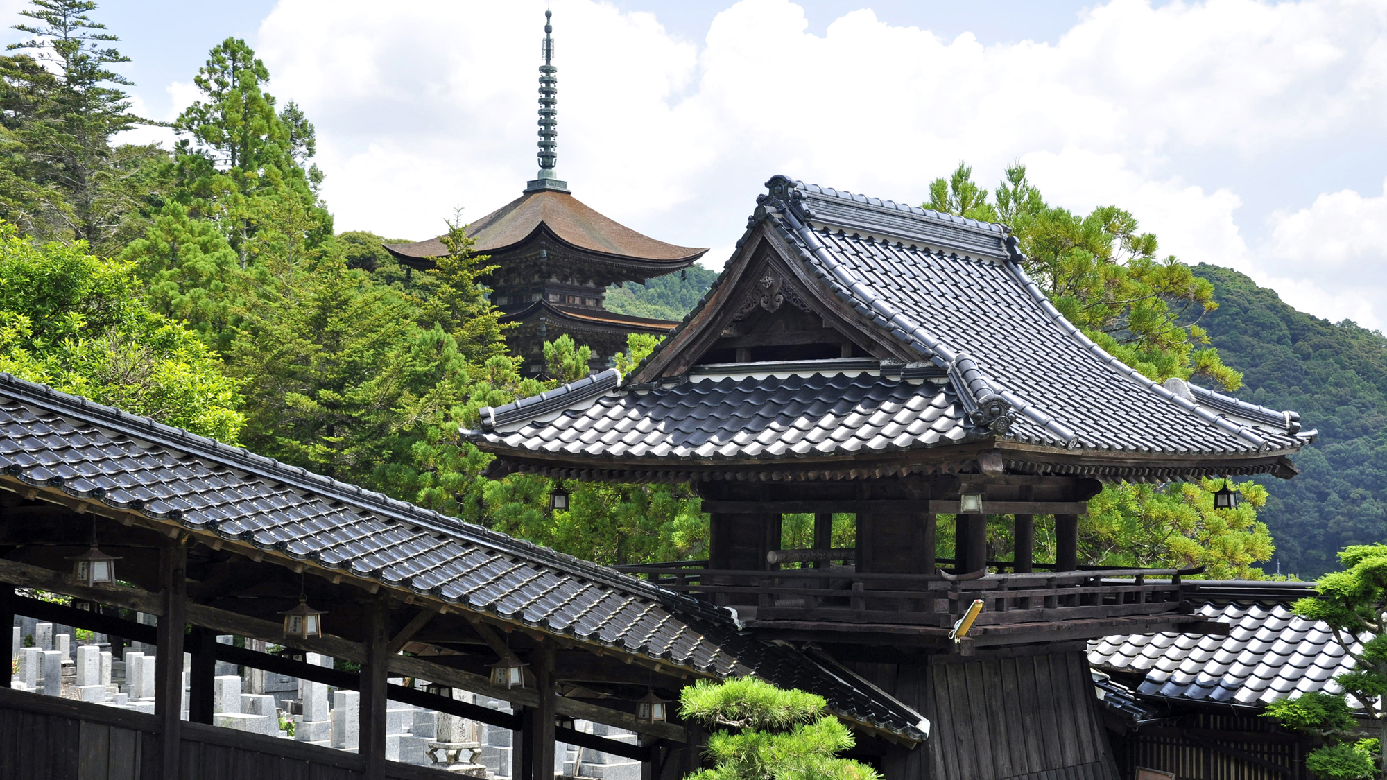 国宝 瑠璃光寺　五重塔