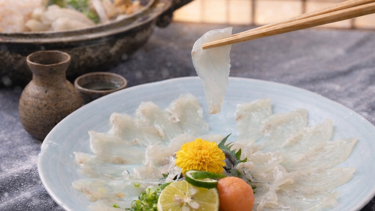 【冬の美味旅】冬の味覚の王様・ふぐを味わい尽くす★ふぐ尽くし会席と温泉で癒しのひととき