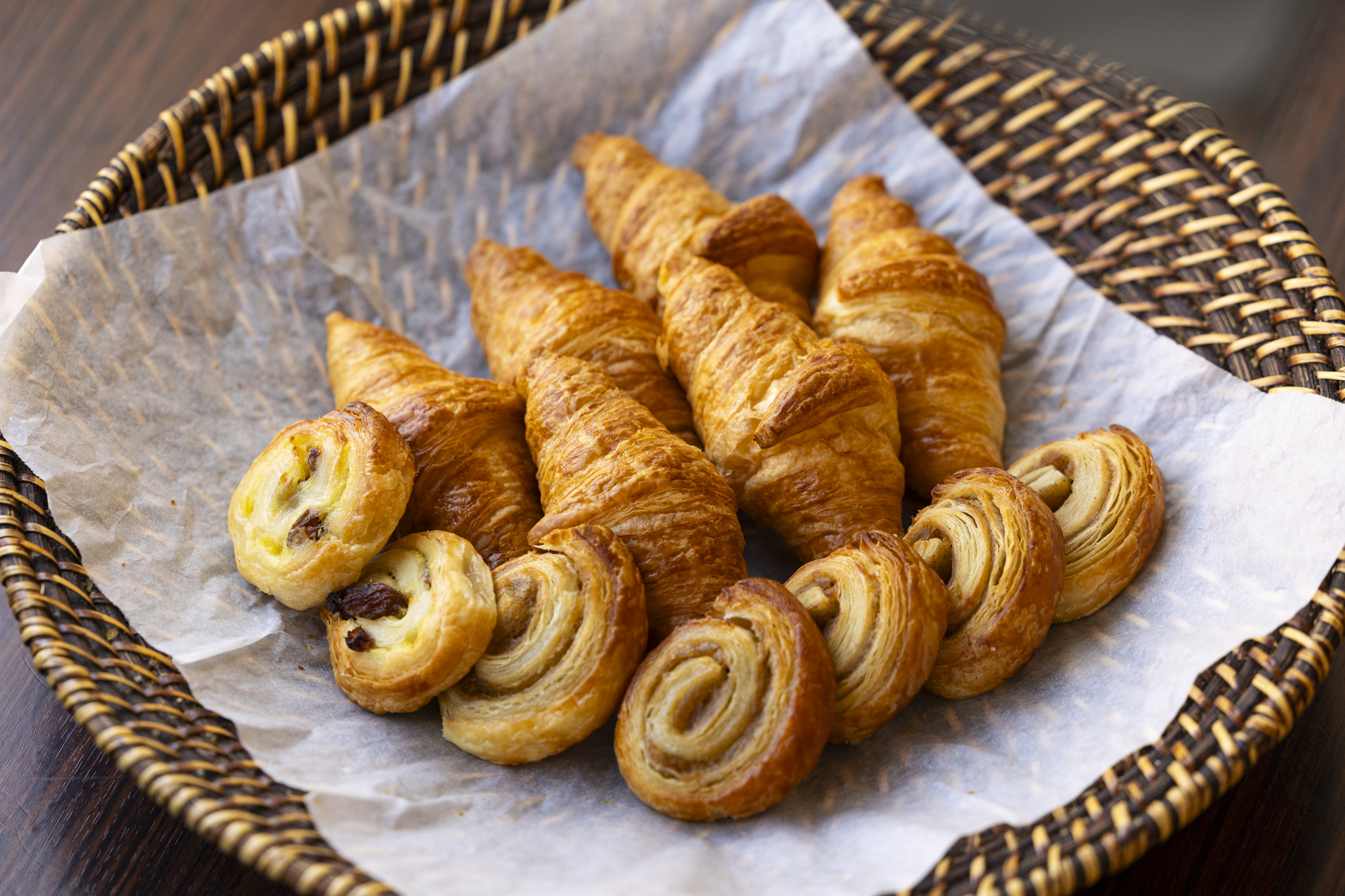 3階「カフェ・ド・エルテ」和洋食バイキング（焼きたてパン）