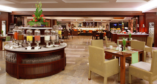  ラ・チュッチーナレストラン （イタリアン）