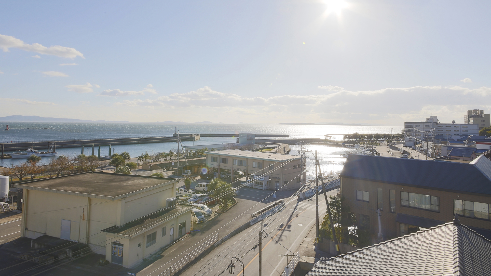 *【景観】上層階大きいお部屋からの眺め。海を見てのんびり。