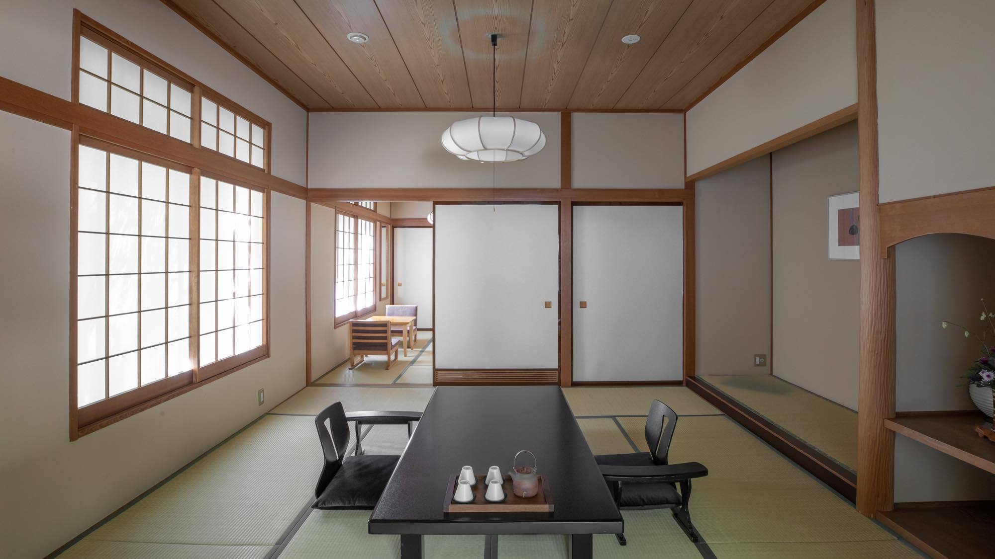 本館 和室【和室12畳+6畳】雁坂　