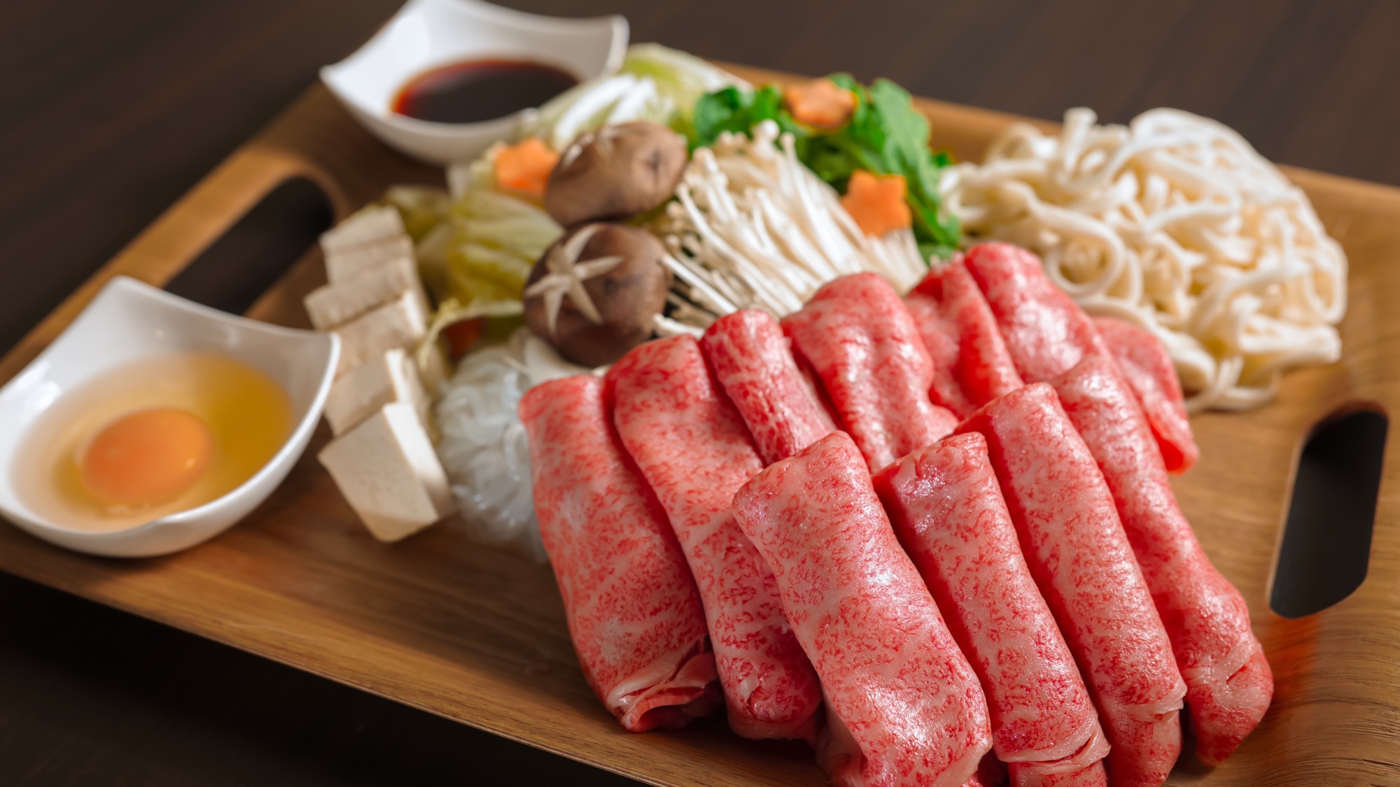 ■特上すき焼き“甲州牛A5ランク”【2食付】〜山梨県が誇る肉専門店“牛奥”コラボ〜朝食はお部屋食で■