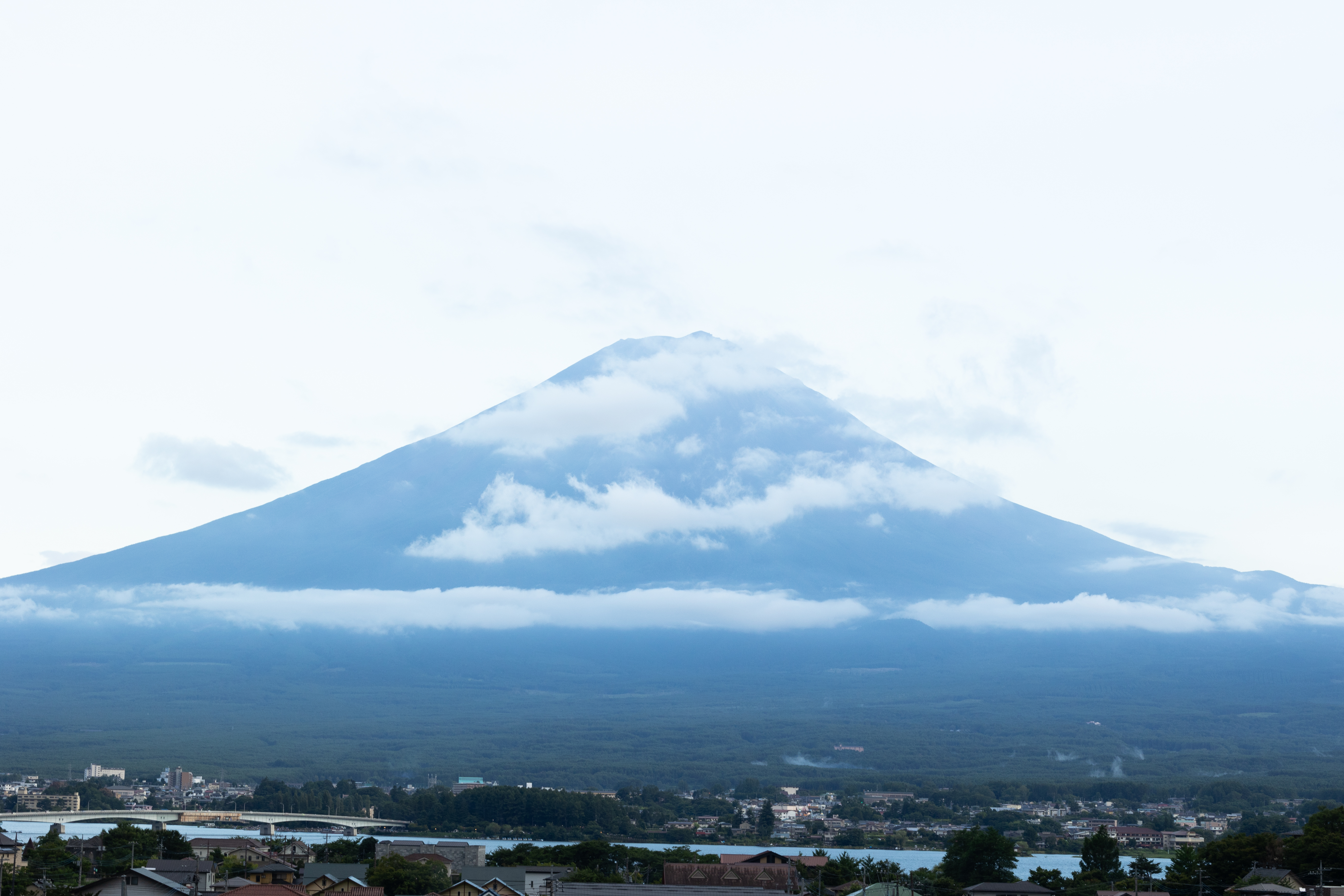カントリーコテージから見える富士山の風景