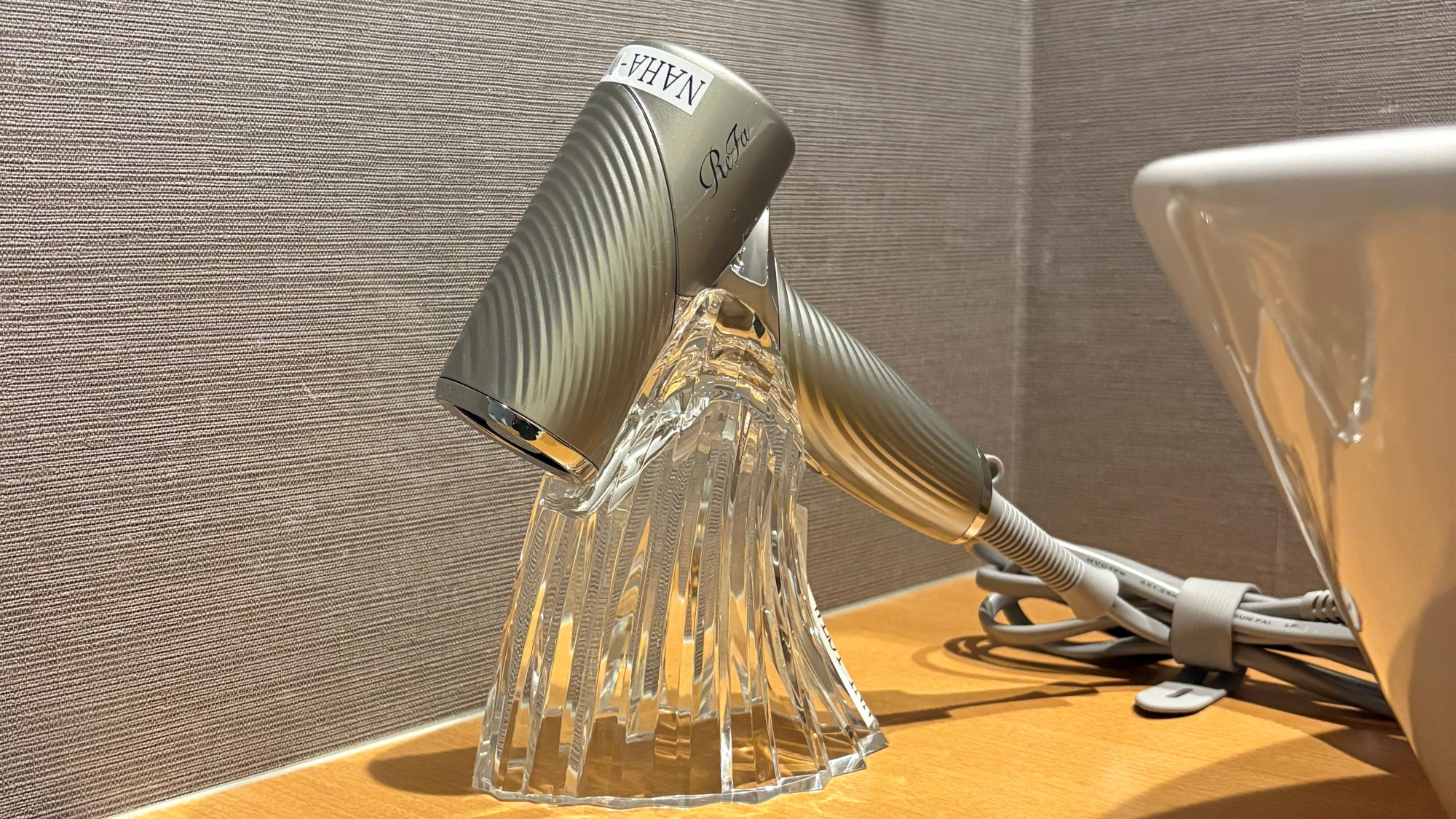 【新館／禁煙】リラックスクイーン　「ReFa-BEAUTECH-DRYER-SE」をご用意。　