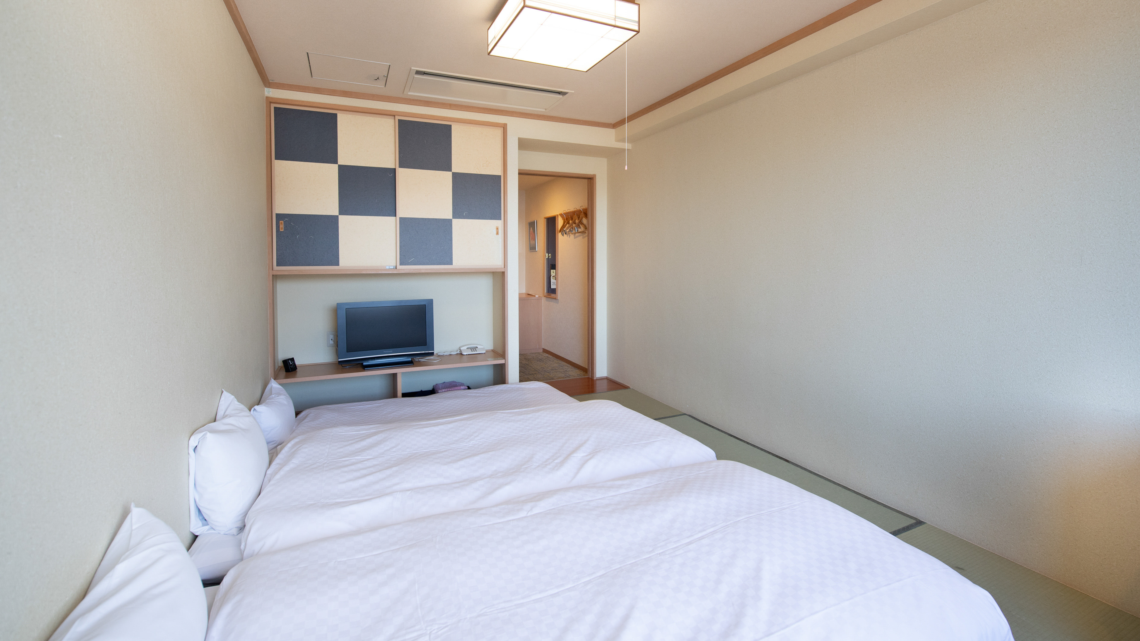 【山中湖ビュー客室】トリプルルーム　禁煙