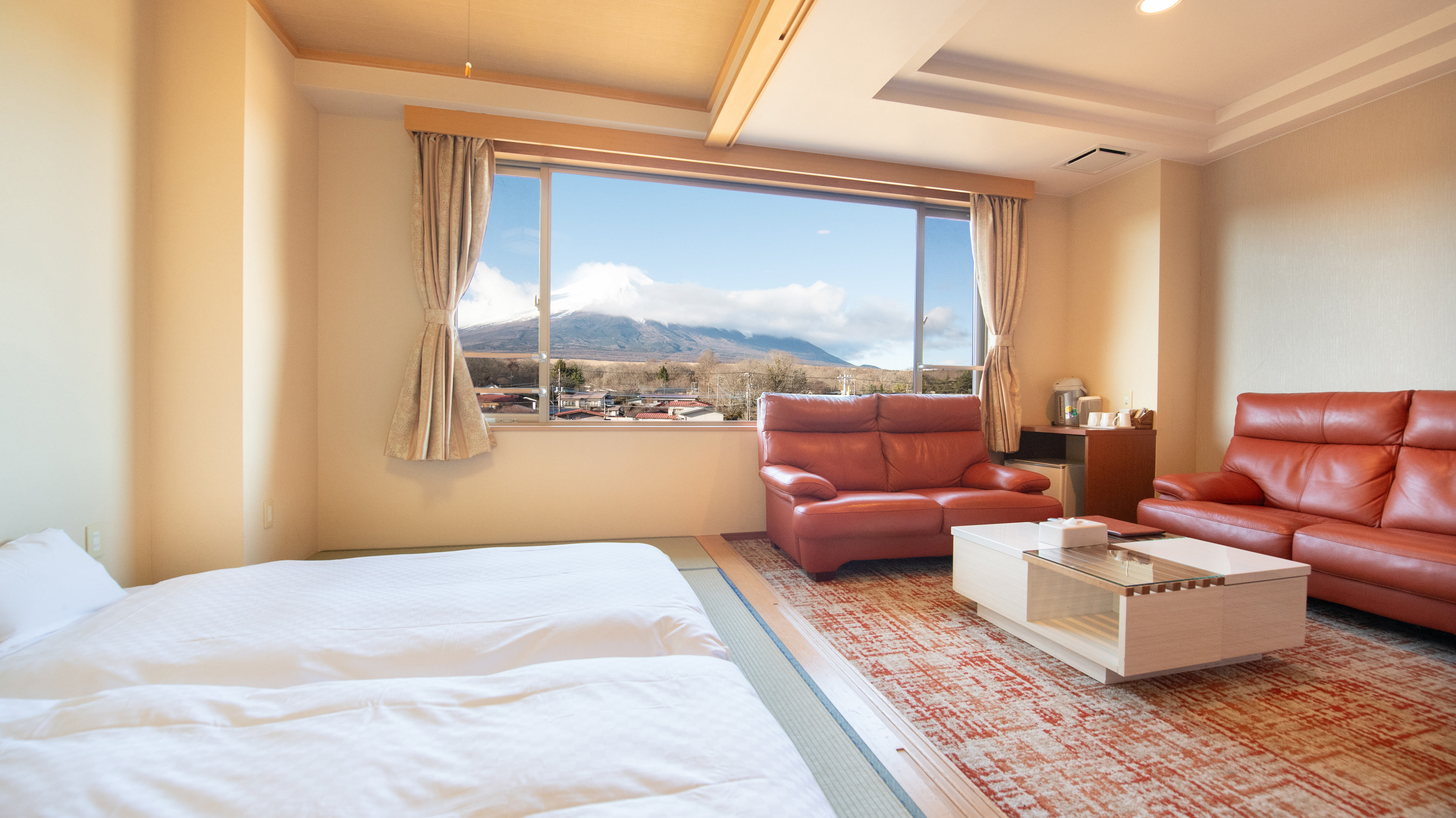 【富士山ビュー客室】ジュニアスイート　50平米　禁煙