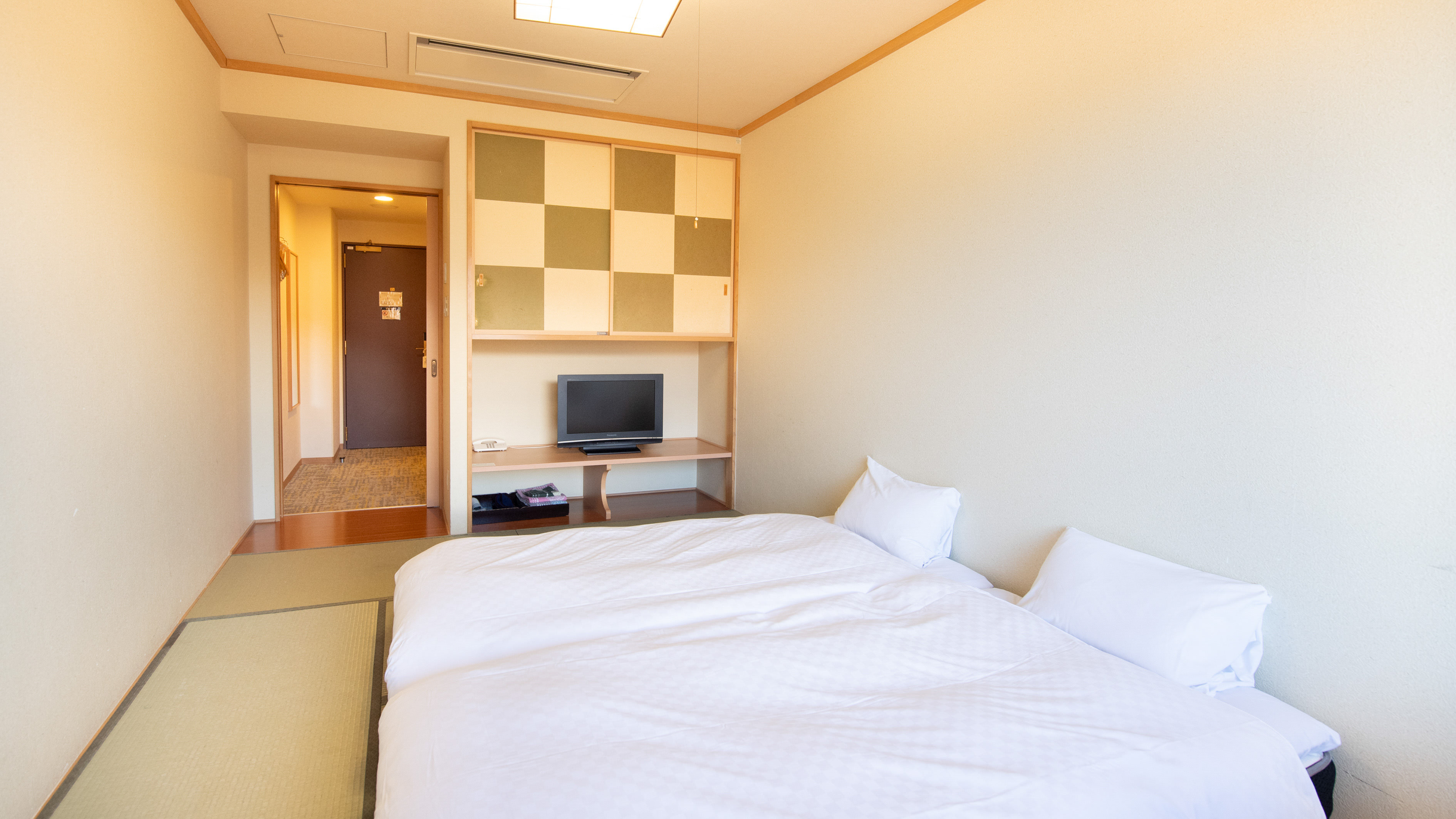 【富士山ビュー客室】和室ベッドルーム　25平米　禁煙