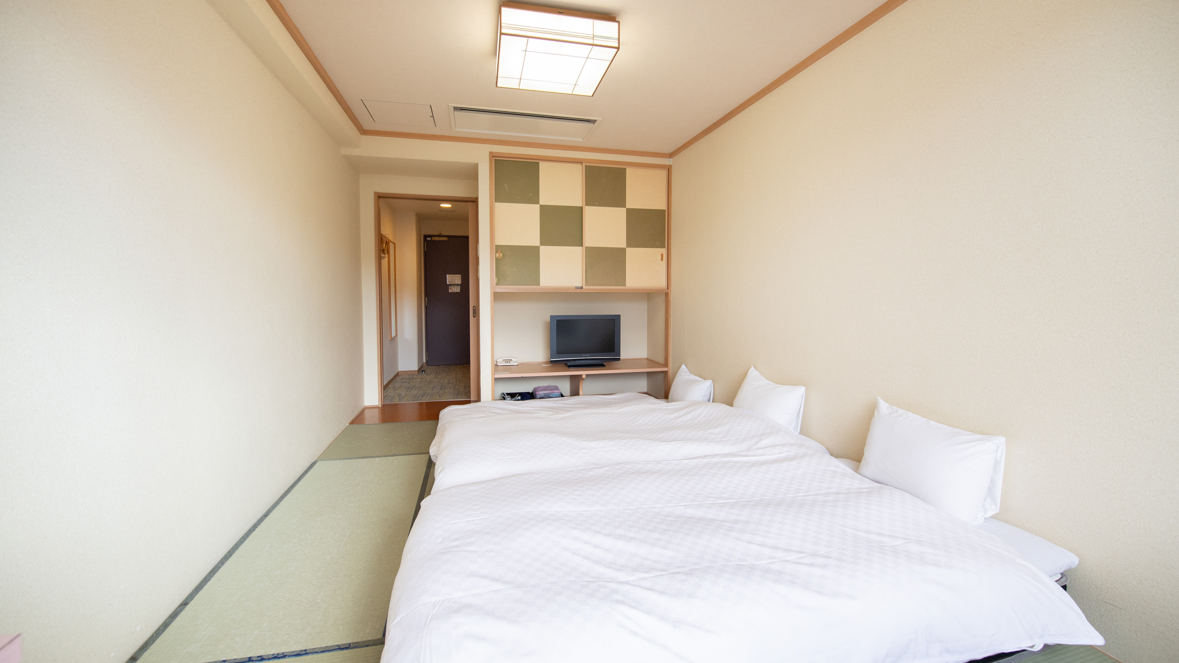 【富士山ビュー客室】トリプルルーム　禁煙