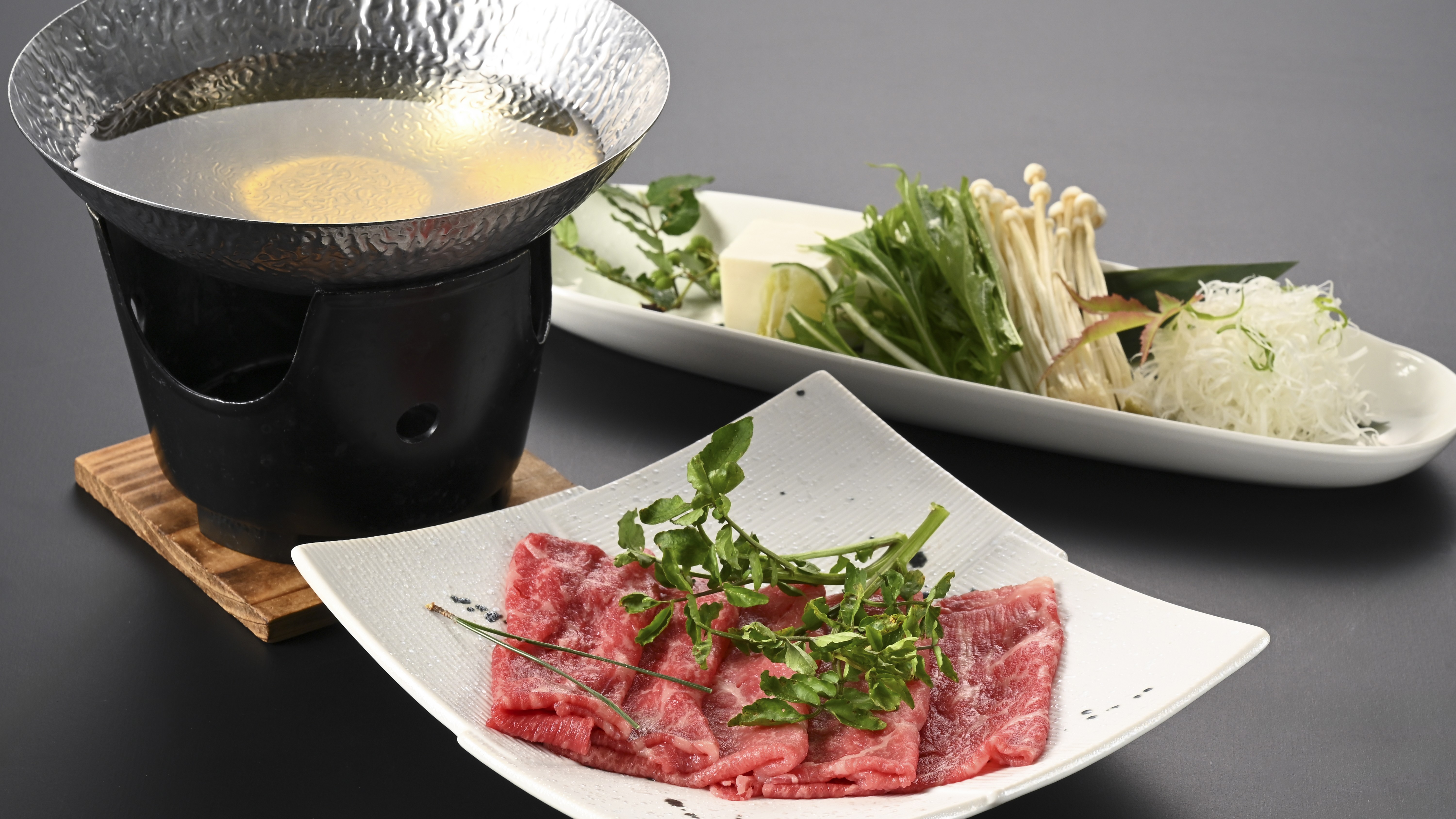 新料理長就任記念 【饗宴・肉三昧会席】